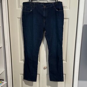 Tommy Hilfiger Size 40 x 32 Dark Blue Denim Jeans